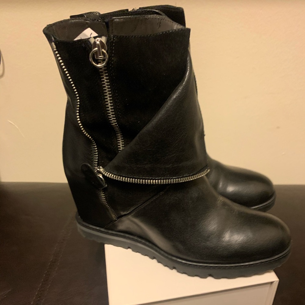 Napoleoni Wedge Ankle Boot